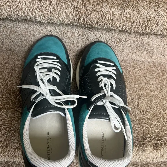 Bottega Veneta Stylish Black and Teal Men's Leather/Suede Sneakers