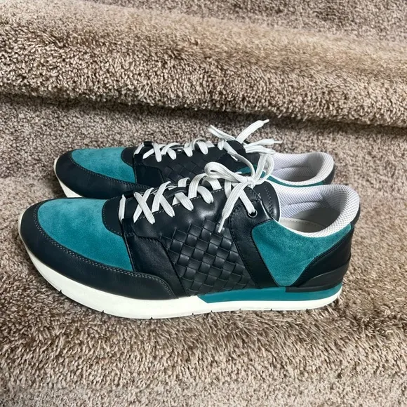 Bottega Veneta Stylish Black and Teal Men's Leather/Suede Sneakers