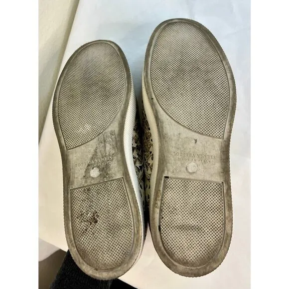 Bottega Veneta Weave Black and White Leather Women's Flats/Slip-On's US Size 8.5
