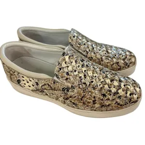 Bottega Veneta Weave Black and White Leather Women's Flats/Slip-On's US Size 8.5