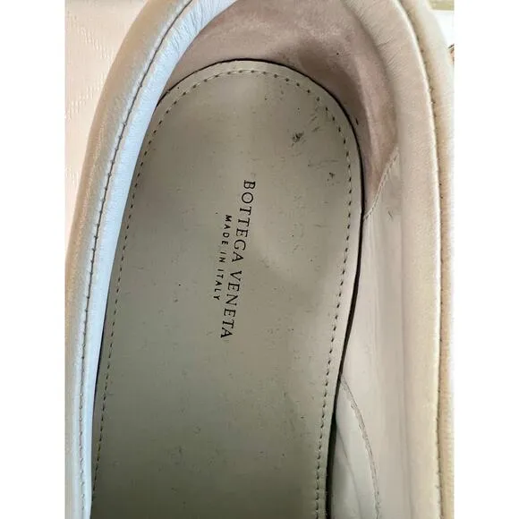 Bottega Veneta Weave Black and White Leather Women's Flats/Slip-On's US Size 8.5