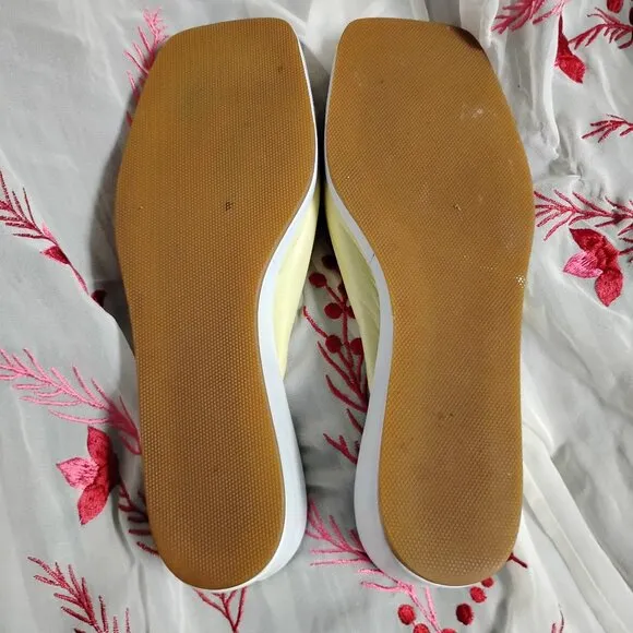 ❤️BOTTEGA VENETA Yellow/White Leather Low Wedge Shoes 5 1/2 C