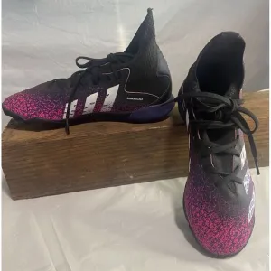 Boys Adidas Predator Freak‎ .3 Turf Soccer Shoes- Size 3- Excellent Condition