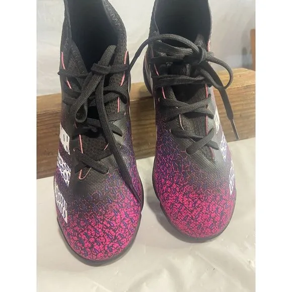 Boys Adidas Predator Freak‎ .3 Turf Soccer Shoes- Size 3- Excellent Condition