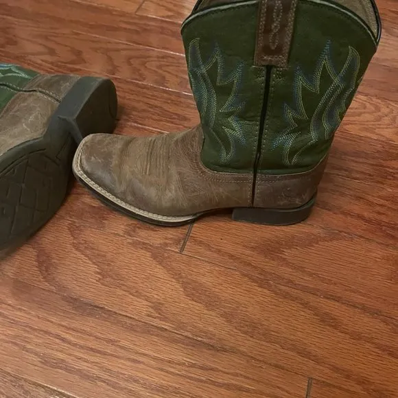 Boys Ariat Cowboy boots