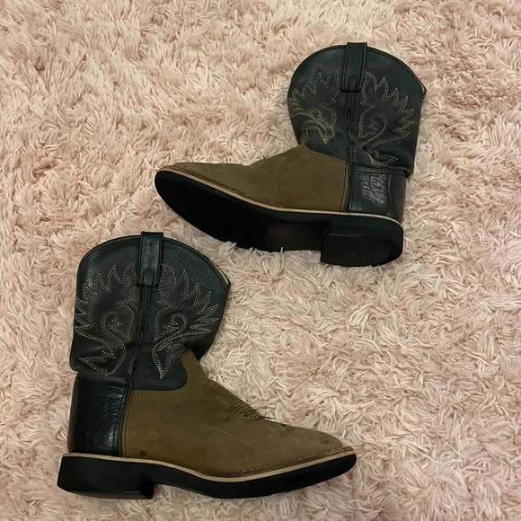 Boys Brown Cowboy Boots