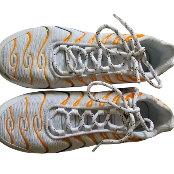 Boy's Nike Air Max Plus GS White/Marina-Kumquat-Black Sneakers