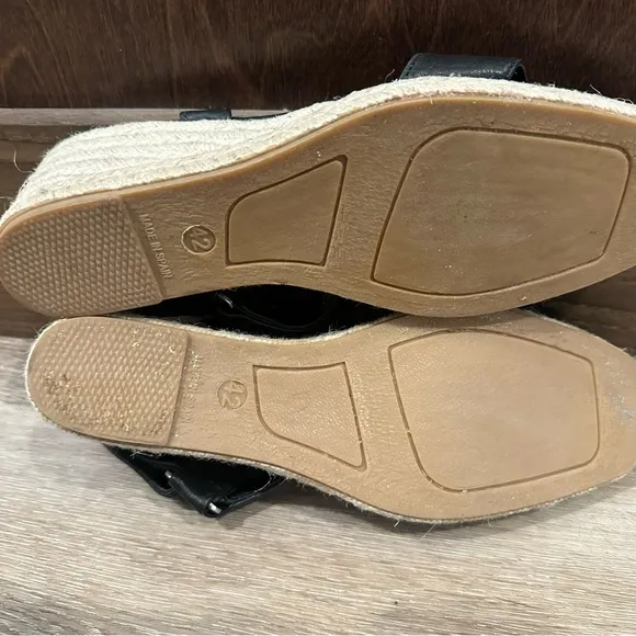 Brand New Jutelia Black espadrilles Wedge Sandals Size 10