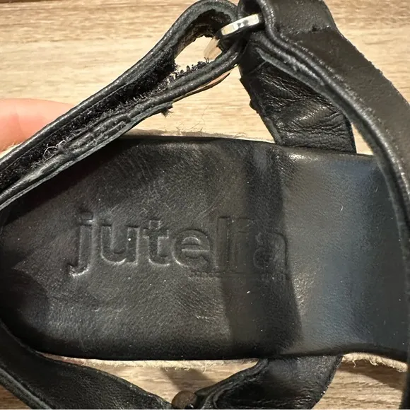 Brand New Jutelia Black espadrilles Wedge Sandals Size 10