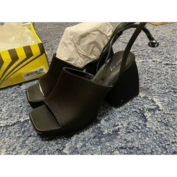 Brand New Sam Edelman Circus NY Women’s 6 Miranda Open Toe Platform Sandals