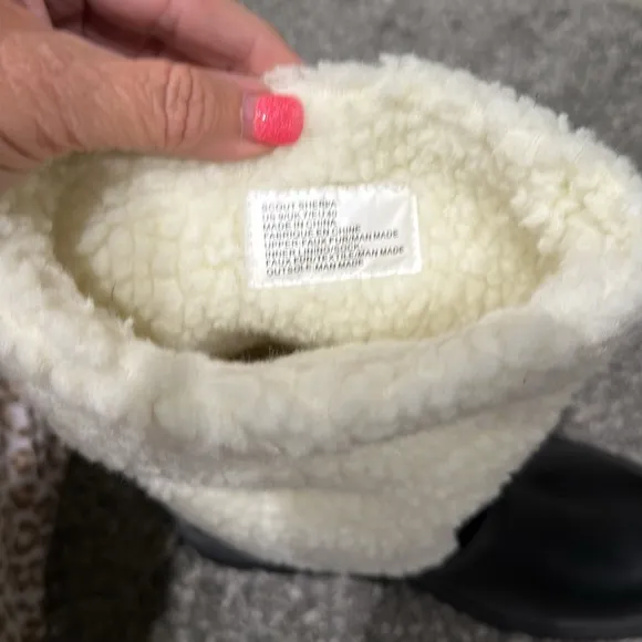Brand new Scout Sherpa boots. Silver buckle. Size 9