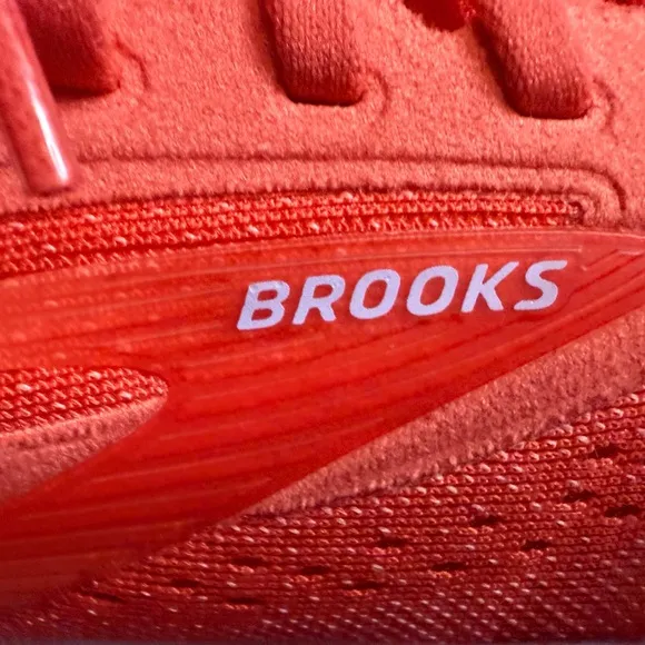 Brooks Adrenaline 24 Women's Athletic Shoes - Red