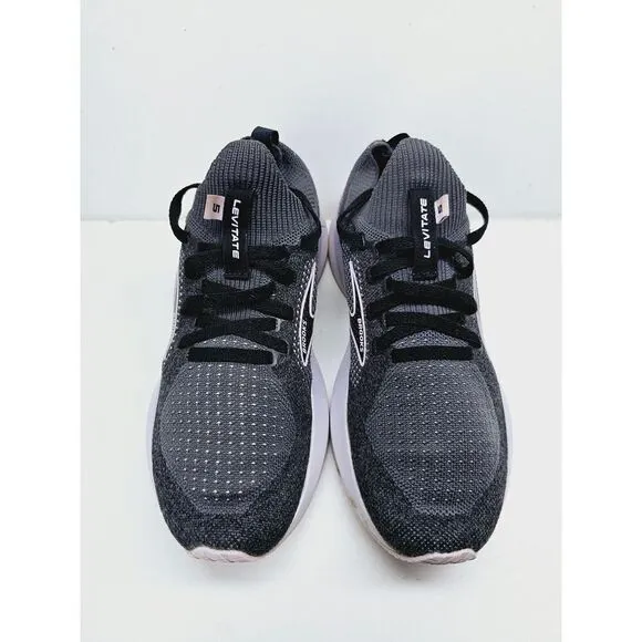 Brooks Women's Size 7 Comfy Footwear
