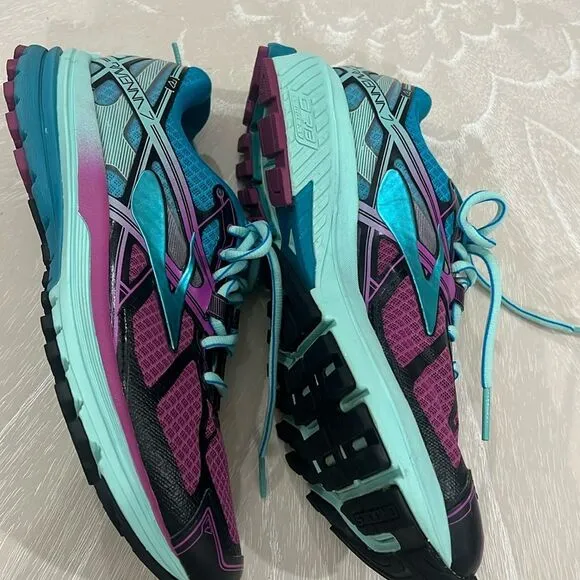 Brooks Ravenna 7 Running Shoe (Women's) 8.5