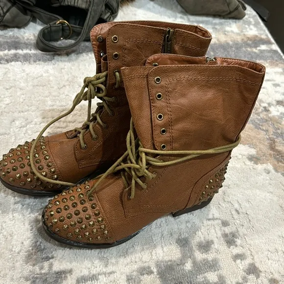 Brown combat boots