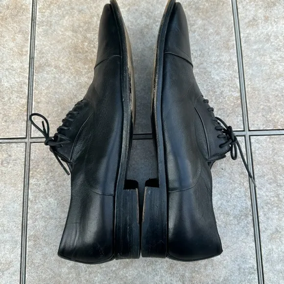 Bruno Magli black leather shoes size 12 M