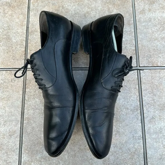 Bruno Magli black leather shoes size 12 M