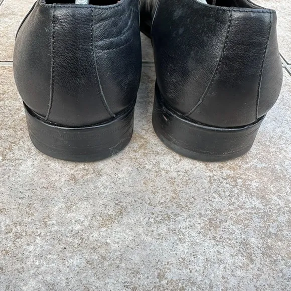 Bruno Magli black leather shoes size 12 M