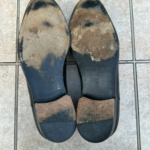 Bruno Magli black leather shoes size 12 M