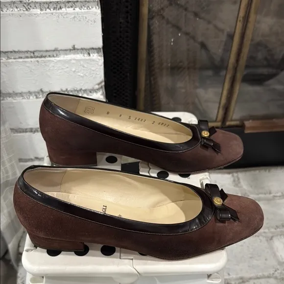 Bruno Magli Women's Pump Brown Cognac Suede Leather Shoes Block Heel Bow Size 8