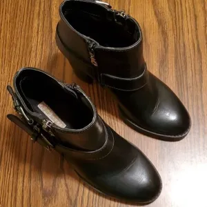 BUFFALO SHOES moto ankle boot size 38