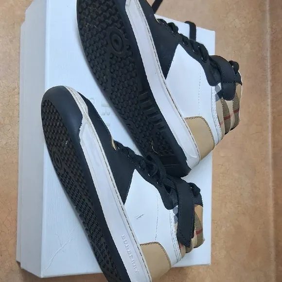 Burberry Kids Black and Tan High-Top Sneakers