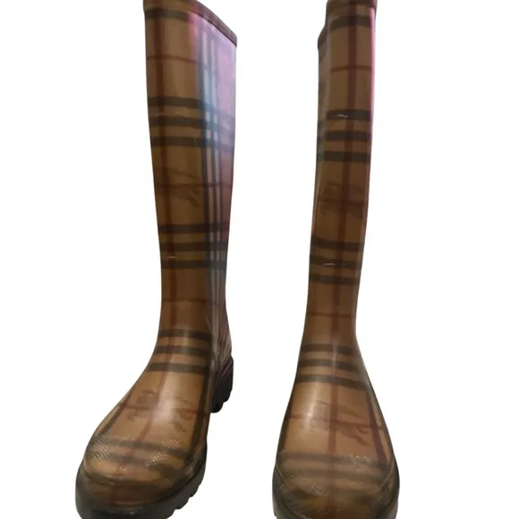 Burberry Plaid Rain Boots