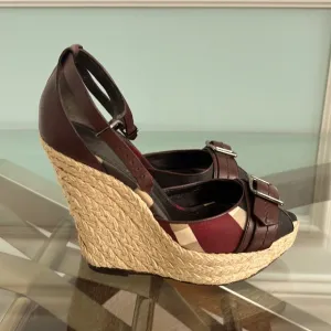 Burberry,size 37,used