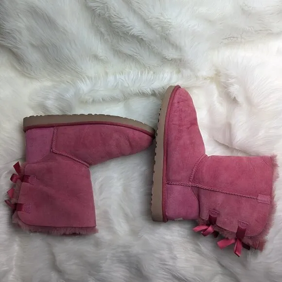 BURGUNDY BOW UGG BOOTS Size 11