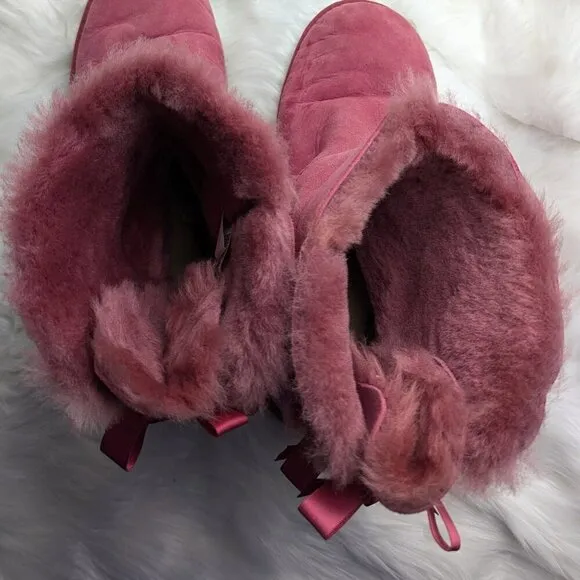 BURGUNDY BOW UGG BOOTS Size 11