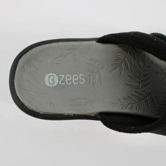 Bzees Smile More Wedge Slide Sandal Womens Size 9 in Black Texture NEW