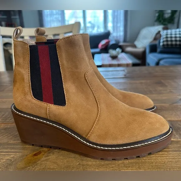 Cecelia New York Gemma Wedge Boots Suze 6.5