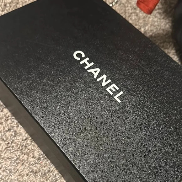 Chanel woman’s Burgundy and Brown Sneakers