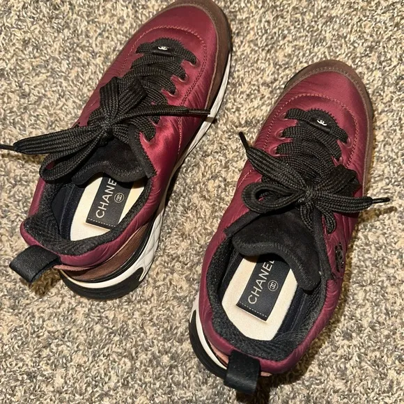 Chanel woman’s Burgundy and Brown Sneakers