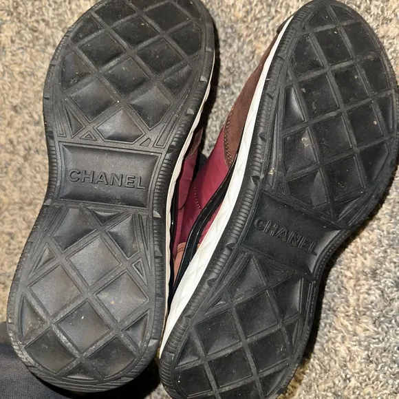 Chanel woman’s Burgundy and Brown Sneakers
