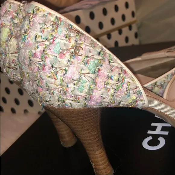 Chanel Women's Cream Tweed Peep-Toe Heels 37.5 7 1/2