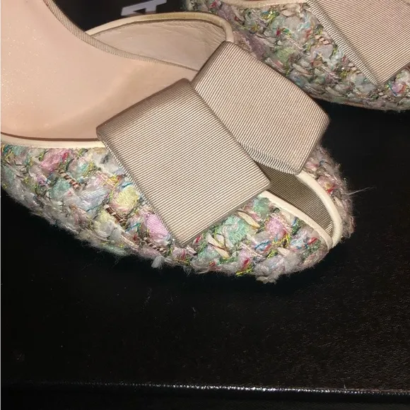 Chanel Women's Cream Tweed Peep-Toe Heels 37.5 7 1/2
