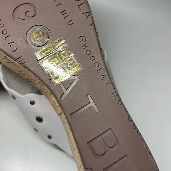 Chocolat Blu Wilbert Wedge Ice Leather Women’s Size US 6.5