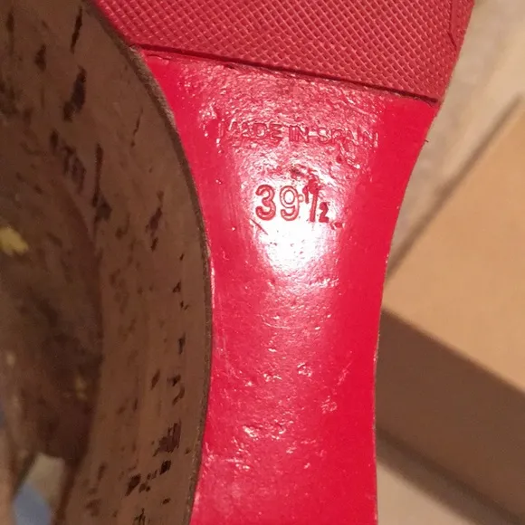 Christian Louboutin Cork Wedge 39.5