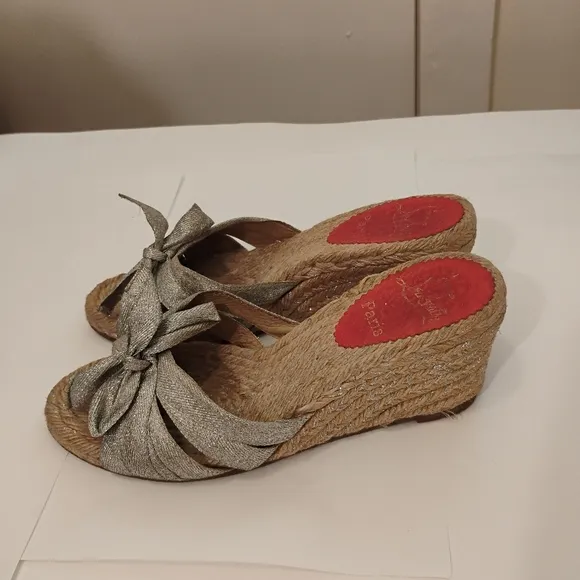 Christian Louboutin Womens Metallic Canvas Espadrille Wedge Sandals 38