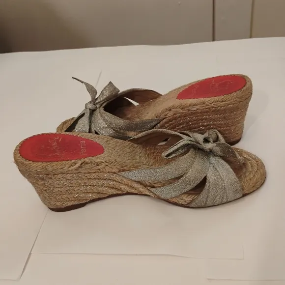 Christian Louboutin Womens Metallic Canvas Espadrille Wedge Sandals 38