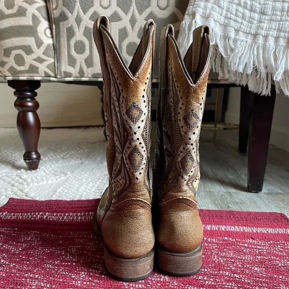 Circle G cowgirl boots