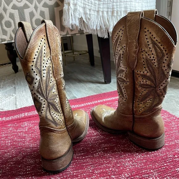 Circle G cowgirl boots