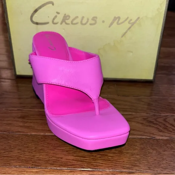 Circus NY by Sam Edelman Moira Wedge Sandals Hot Pink Punch Women’s Size 5.5