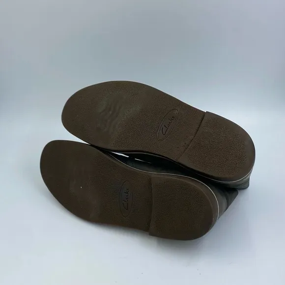 Clarks gray chukka boots men’s size 12