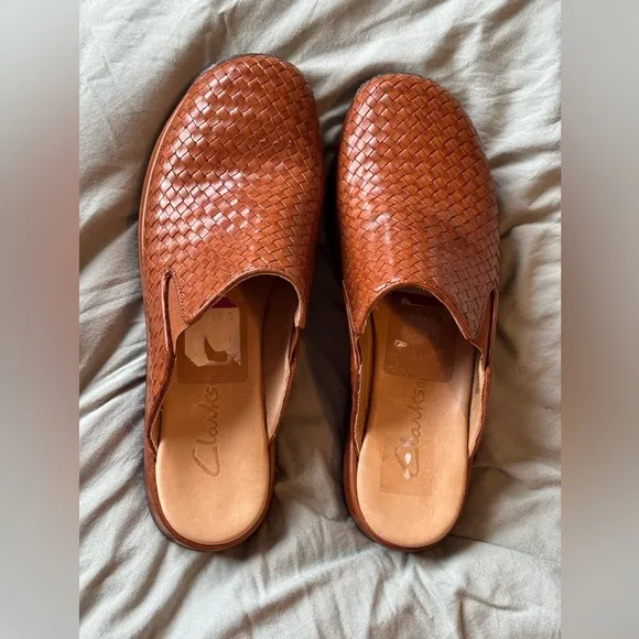 Clarks Women's Mules Sz 8 Brown Leather Western Slip On Comfort Shoes Cottage
