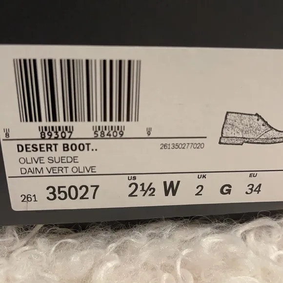 CLARKS,BRAND NEW.