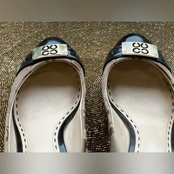 Coach Khaki Sig CC Pattern CloseToe Wedge Dress Shoes w/Gold CCHardware