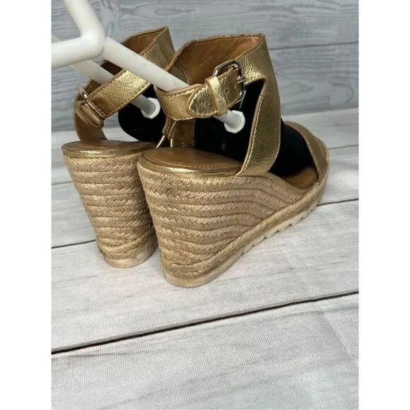 Coach Leeanne Womens Gold Metallic Tumbled Platform Wedge Sandals size 9.5