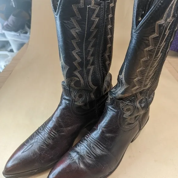 Code West boots men's sz 8.5D black cherry leather cowboy Western boots
